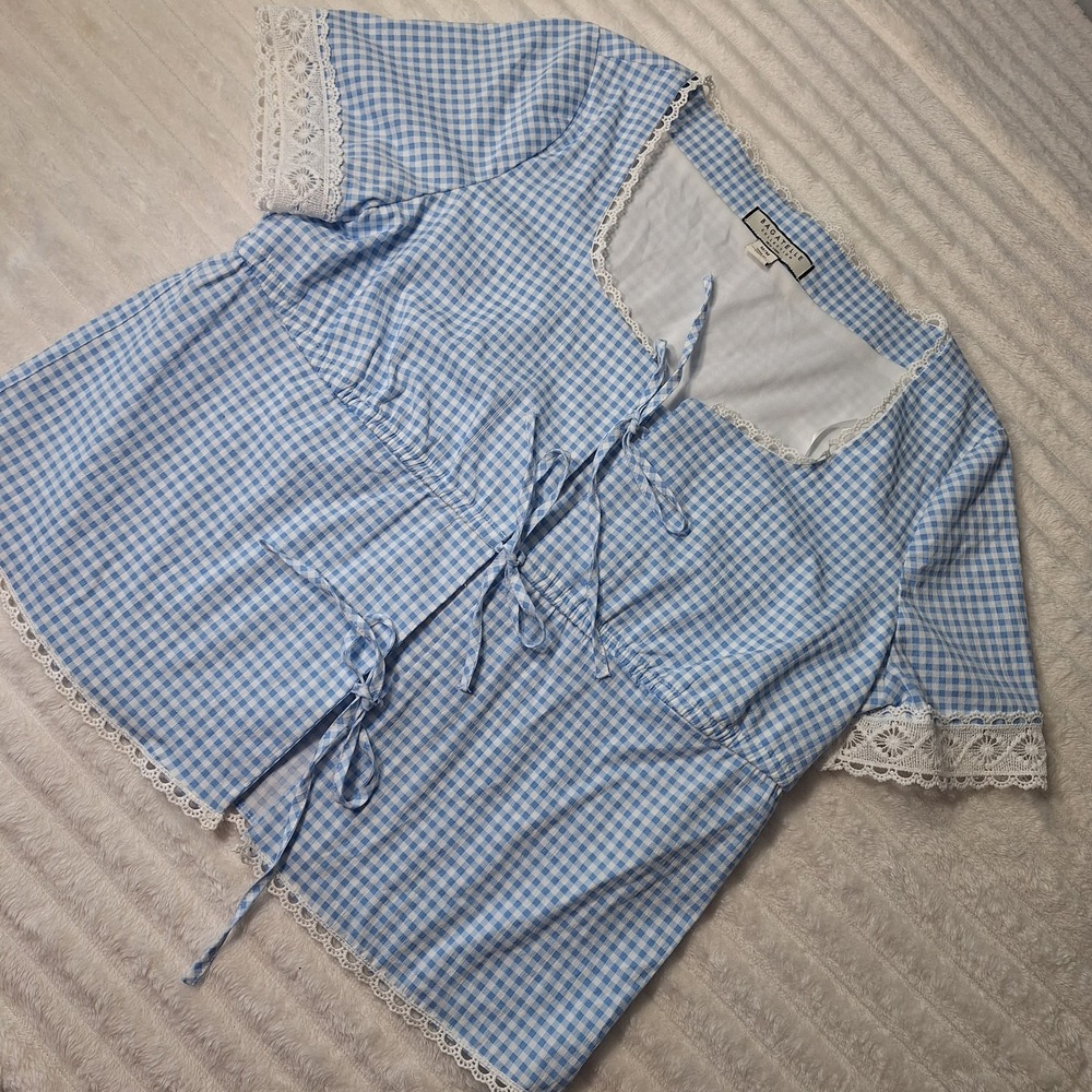 Bagatelle Collection Lace Trim Milk Maid Tye Front Gingham Shirt Womens M Blue